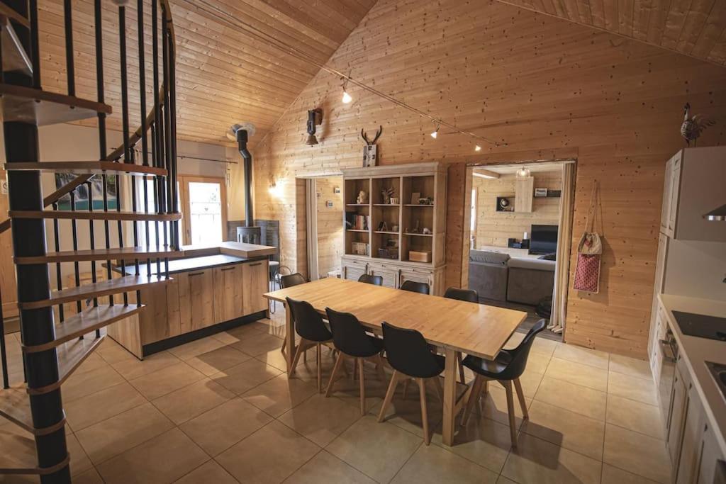 Gite Jura Mina Chalet Au Milieu De La Nature Villa Ney Ngoại thất bức ảnh
