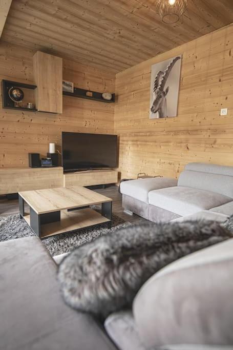 Gite Jura Mina Chalet Au Milieu De La Nature Villa Ney Ngoại thất bức ảnh